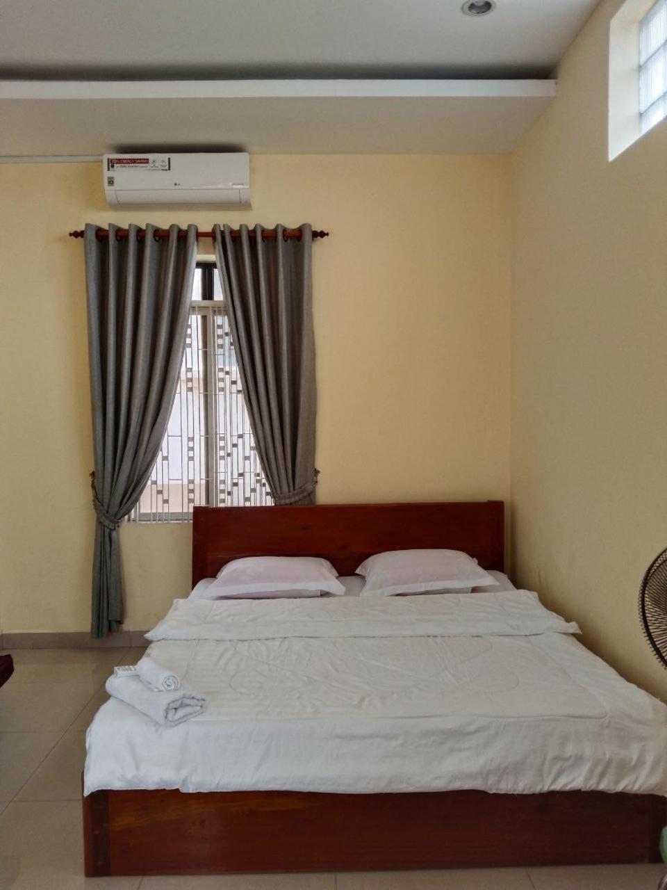 Room 12 - Studio In A Villa 5Mn Walk From The Royal Palace With Swimming Pool Phnom Penh Dış mekan fotoğraf